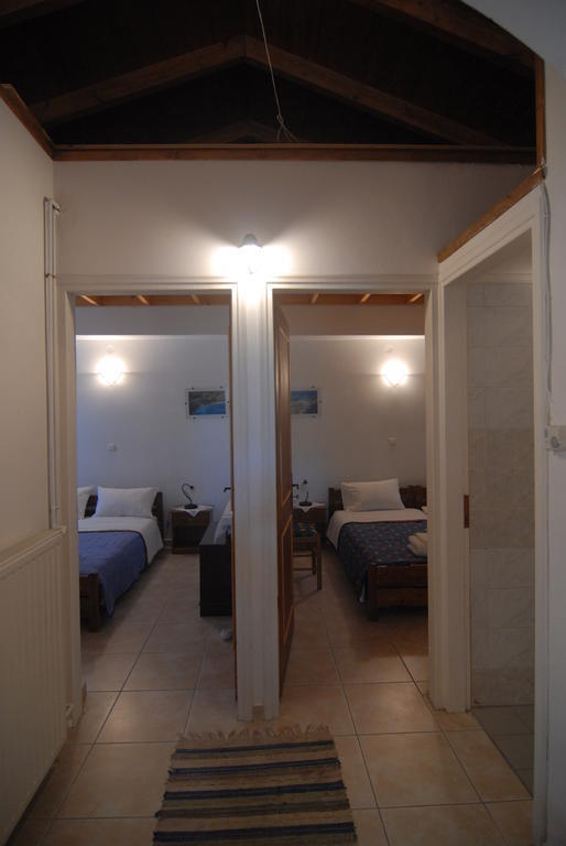 Villa Frias Asprogerakata Habitación foto