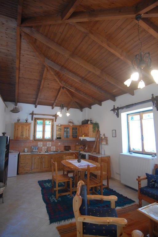 Villa Frias Asprogerakata Habitación foto
